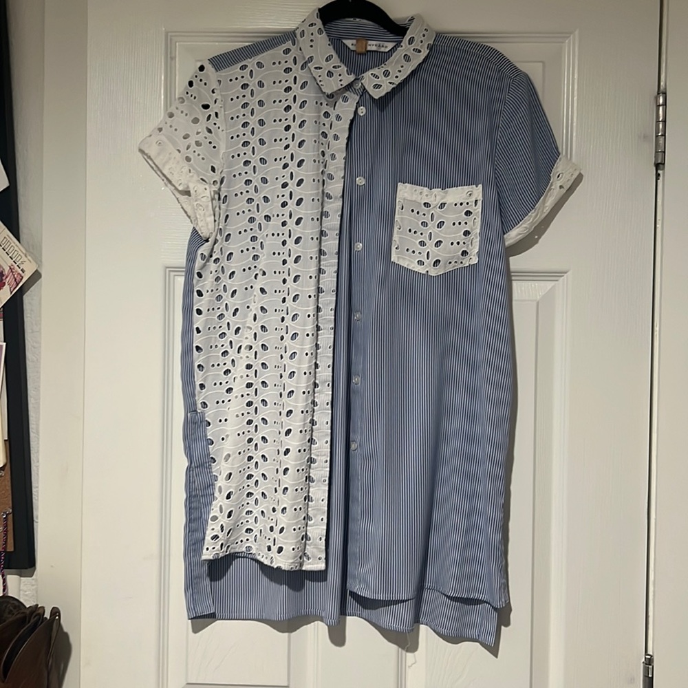Peter Nygard blouse